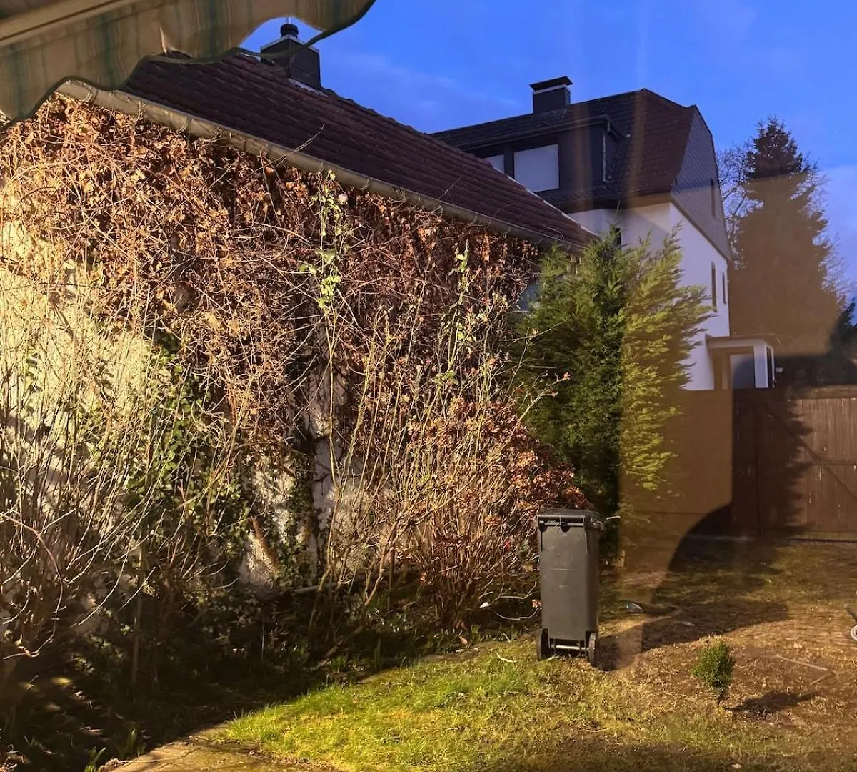 Wohnung In Koeln Porz Am Rhein Mit Kompletter Kueche 0*, Köln Tyskland